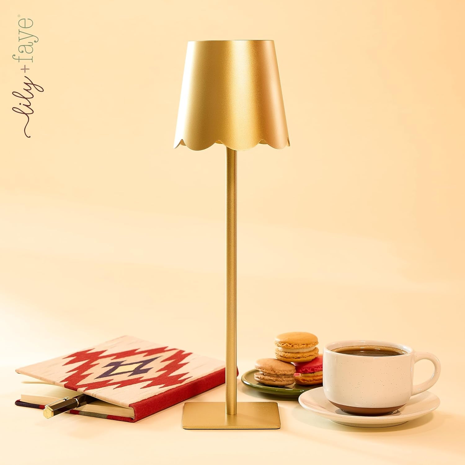 3-piece-lamp-shade-lamp-present-set-scalloped-conic-and-fabric-printed-shades-gold