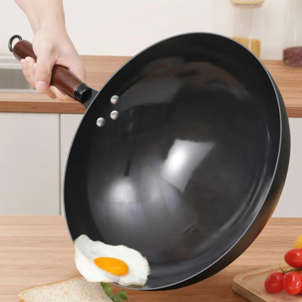 13.5 Inch Carbon Steel Wok – Pre-Seasoned Flat Bottom Stir Fry Pan with Honeycomb Nonstick & Rust-Resistant Nitriding Technology8