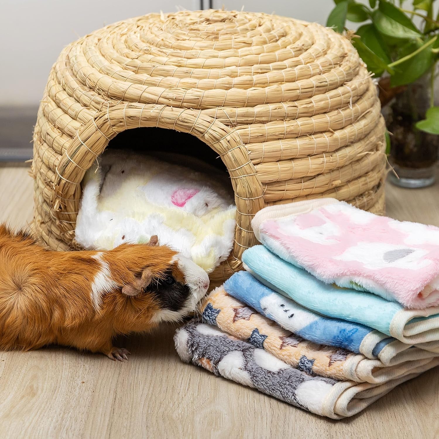 cusozwo-guinea-pig-bedding-mat-6-pack-soft-fleece-small-pet-blankets-washable-small-animal-cage-liners-sleep-mat-accessories-for-rat-rabbit-hamster-hedgehog-13-7x13-7in
