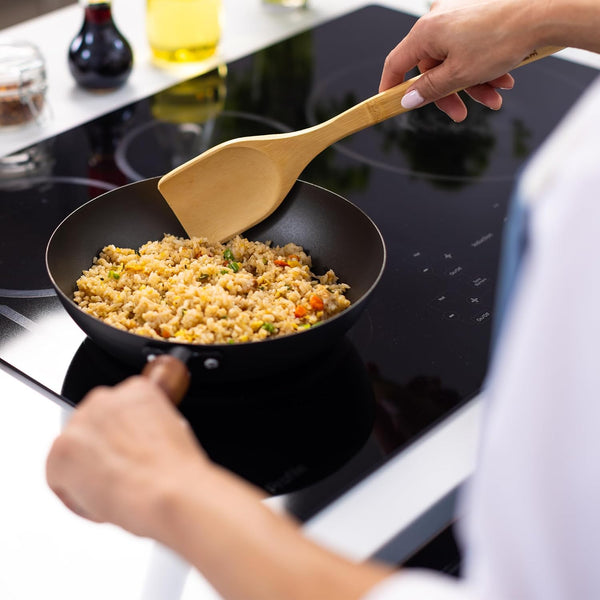 Joyce Chen Classic Series 9.5-Inch Preseasoned Carbon Steel Stir Fry Pan8