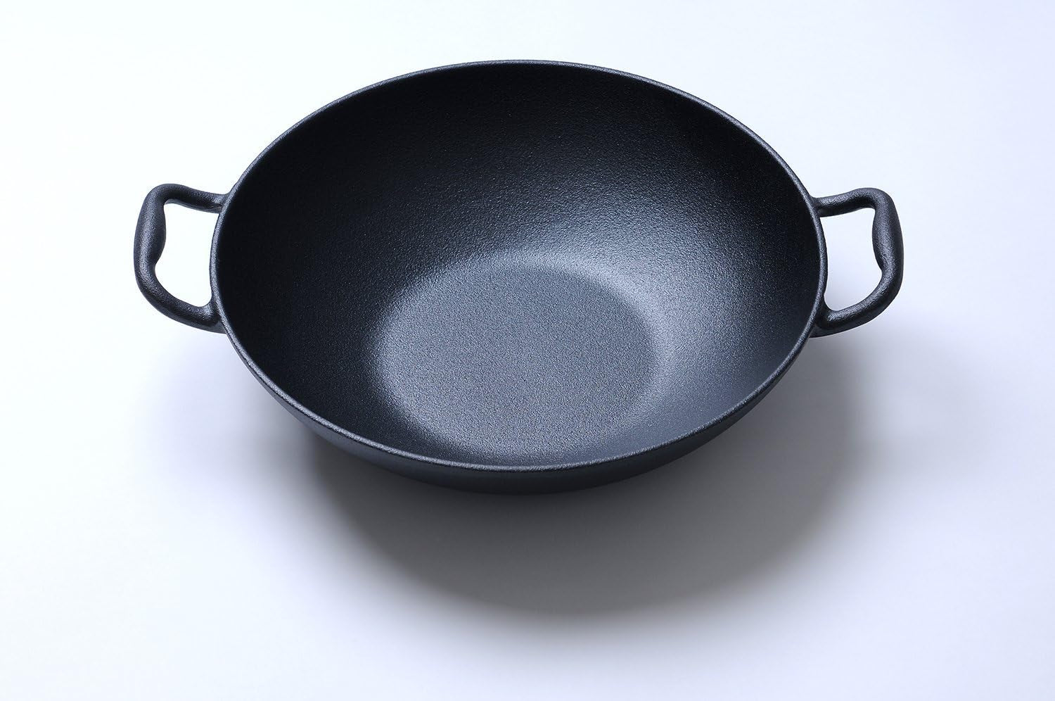 cast-iron-pre-seasoned-wok-12-5-with-wood-spatula-and-wood-lid