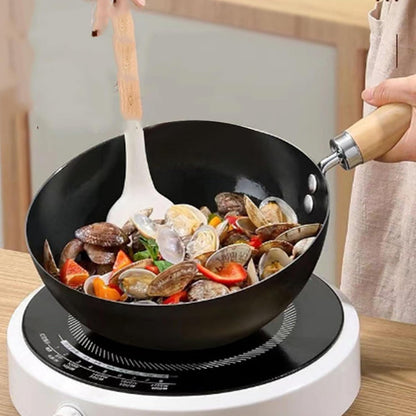 Carbon Steel Wok Stir - Fry Pans Set with Lid Chinese Wok Even Heating Thick Coated Multifunctional Iron Pot with Convenient Handle for Daily Home Cooking (20Cm)3
