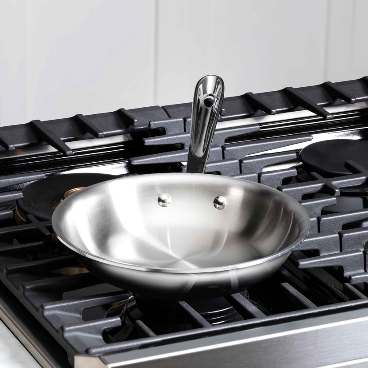 all-clad-d3®-stainless-steel-10-inch-frying-pan-covered-made-in-the-usa-the-original-bonded-professional-cookware-oven-safe-induction-compatible