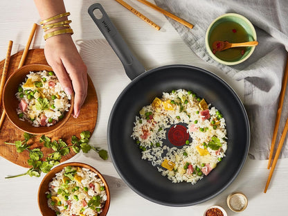 Tefal Day by Day 28 Cm Wok, All Hobs Compatible Expect Induction, Non-Stick Coating, Resistant, Easy to Clean, High Performance, Thermo-Signal, B56419AZ6