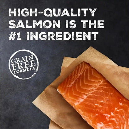 Blue Buffalo Wilderness with Salmon Natural High-Protein Grain-Free Dry Food for Adult Cats, Real Salmon First, Antioxidant-Rich Lifesource Bits Support Immunity, Promotes Strong Muscles, 5 Lbs.2