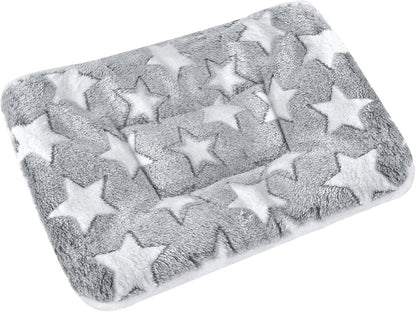 Small Animal Bed Mat, Soft & Warm, Suitable for Guinea Pig, Hamster, Rabbit, Rat and Bearded Dragon (X-Large(13.3''X9.4''), Star Grey)1