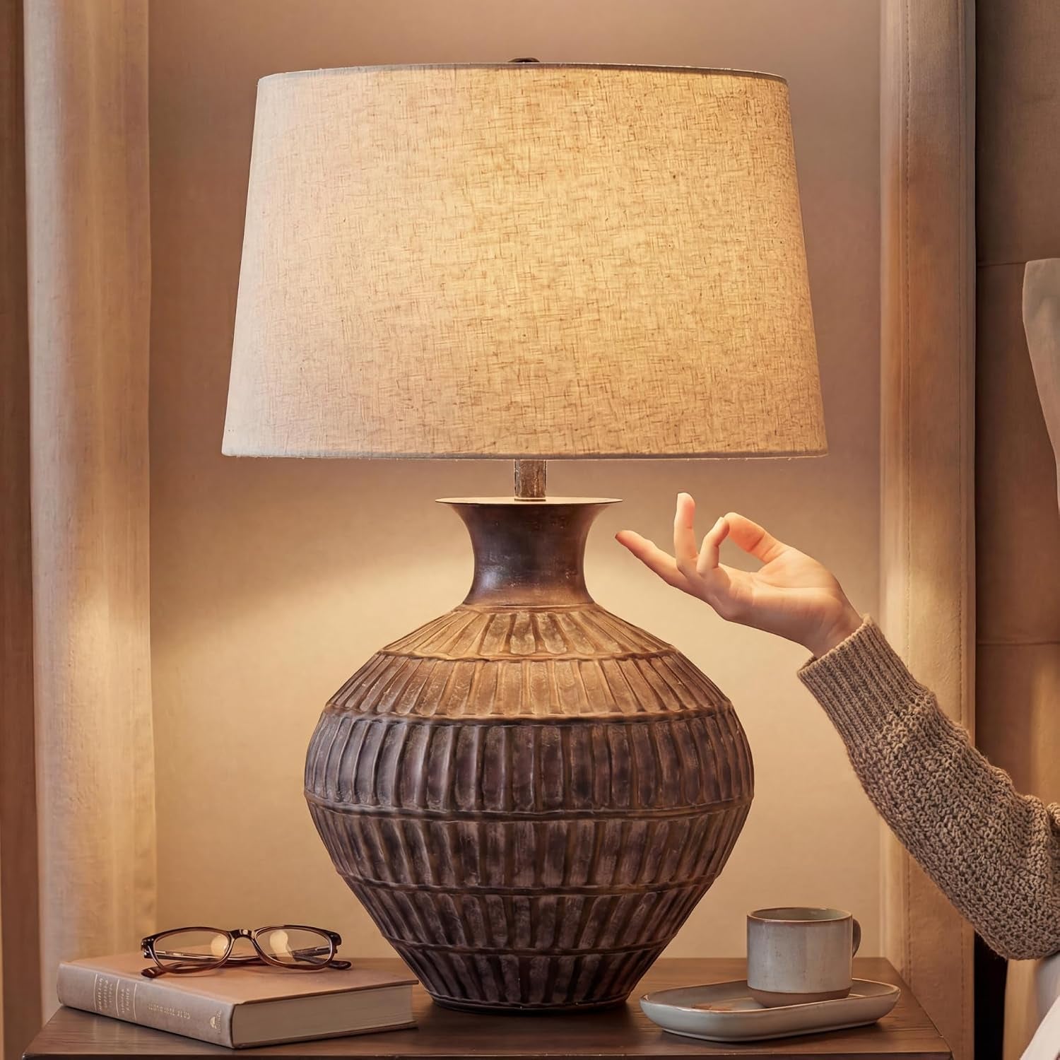 signature-design-by-ashley-magan-metal-table-lamp-28-antique-bronze-antique-bronze-tone-metal-base-textured-pattern-fabric-modified-drum-shade-living-room-or-entryway-use-3-way-switch