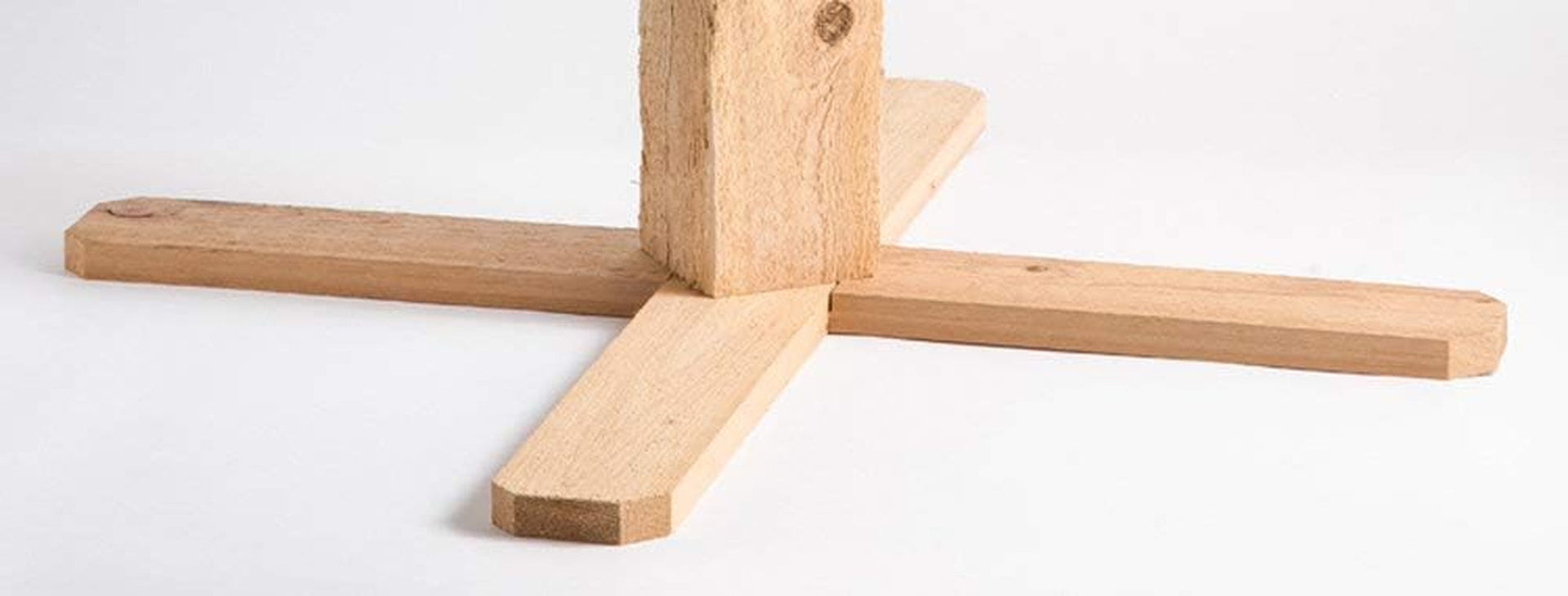 cat-scratching-post-cedar-32-height