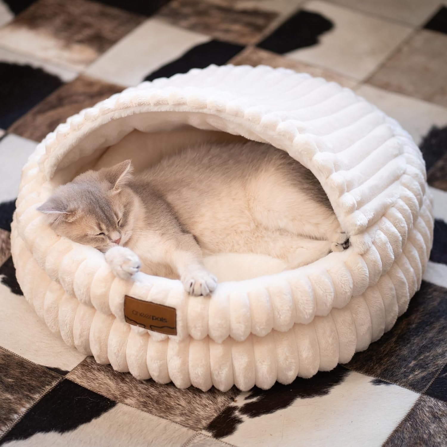 cheerpals-cat-cave-bed-for-indoor-cats-washable-covered-cat-bed-hooded-kitty-bed-soft-fluffy-pet-bed-for-puppy-and-small-dogwhite