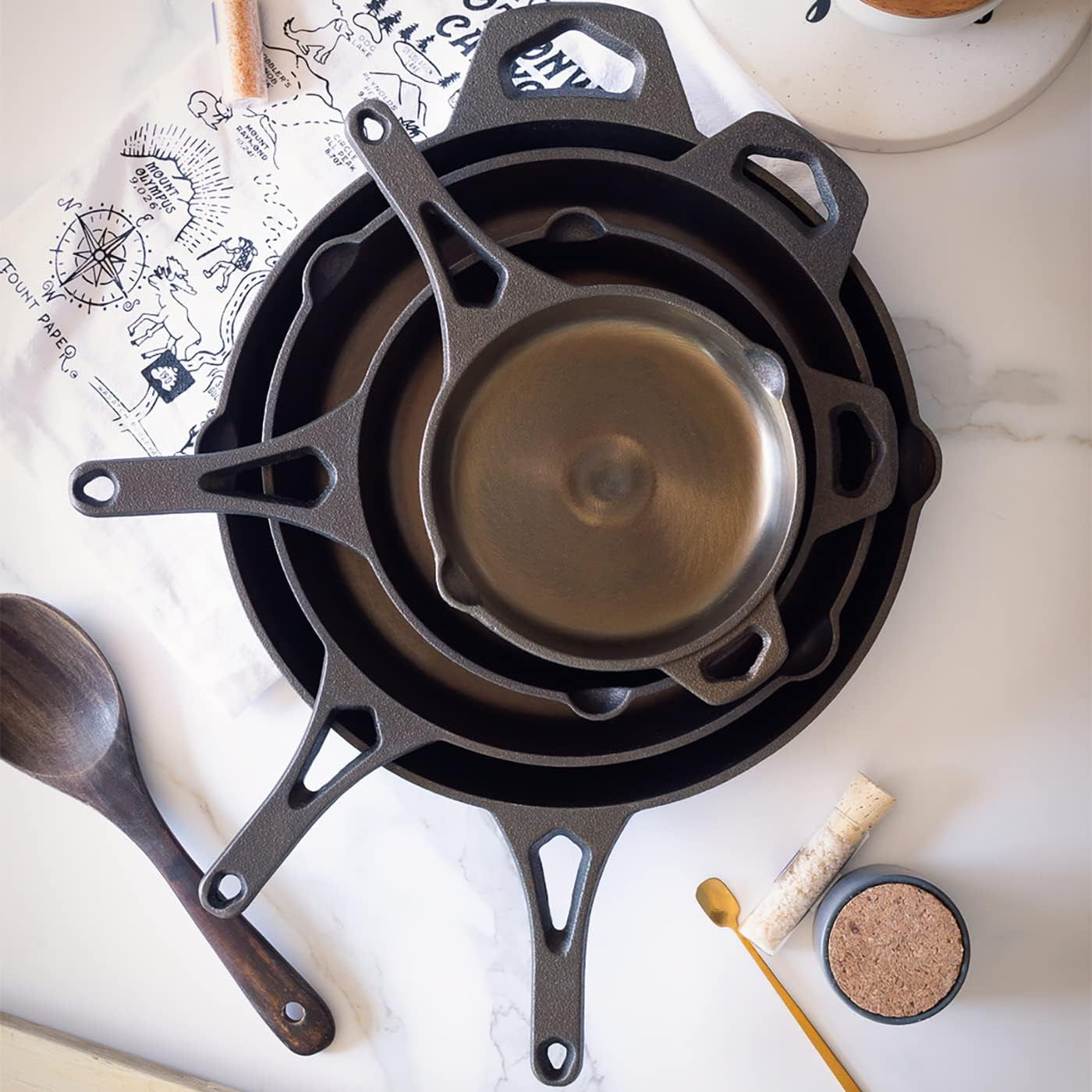 12-inch-smooth-wasatch-pre-seasoned-round-cast-iron-skillet