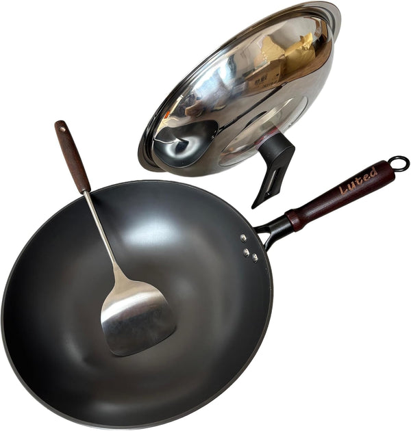 Chinese Wok with Lid, 13.4 Inch Flat Bottom, Cast Iron | Stir-Fry Deep Fryer, Uncoated for Open Fire, PFAS PFOA Free, Riveted Solid Wood Handle, for about 3-5 People1