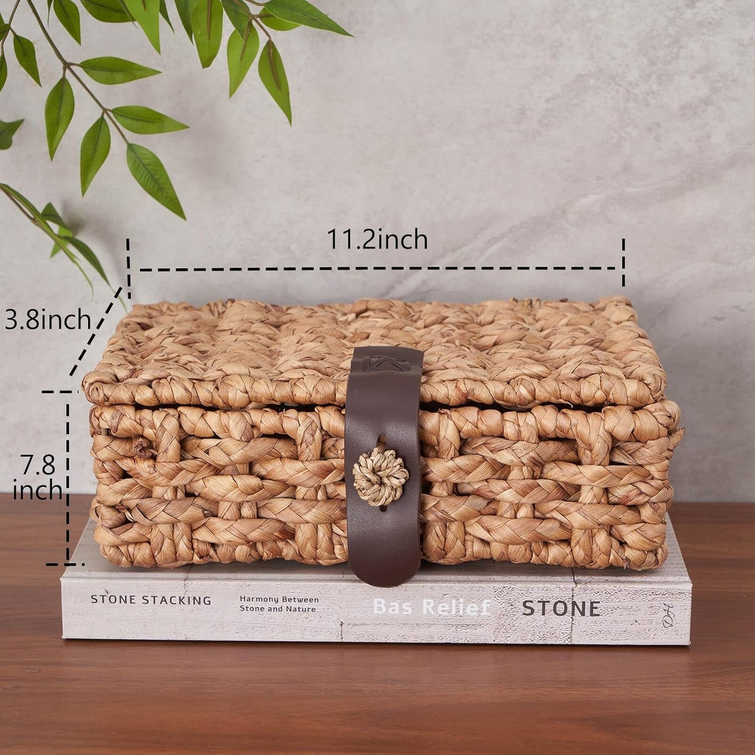 decorative-box-with-lid-wicker-storage-basket-water-hyacinth-woven-decorative-box-for-shelf-coffee-table-console-table-home-decor-small