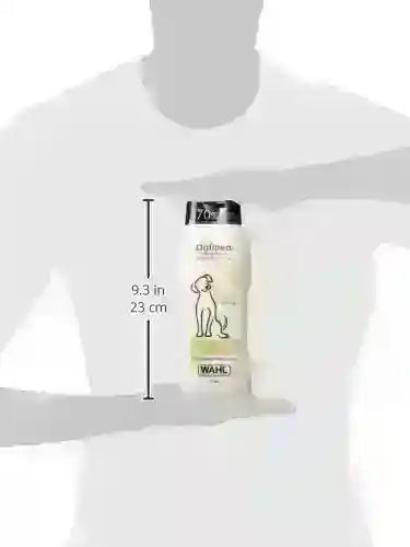 Wahl Oatmeal Dog Shampoo bottle, 9.3 inches tall, gentle pet grooming essential for dogs3