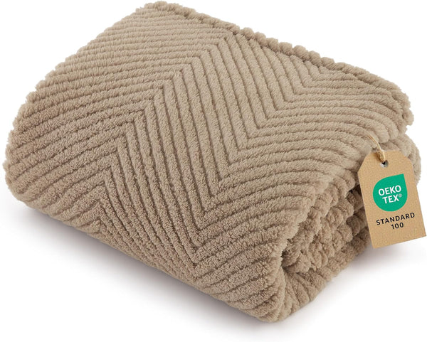 Bedsure Dog Blanket for Small Dogs Puppy Cats with Soft Fleece 25X35 White | 300GSM Fuzzy Jacquard Doggy Kitten Blanket Washable for Crate Cage, Pet Bed, Indoor Cats, Puppy Essentials, Cute Dog Gift17