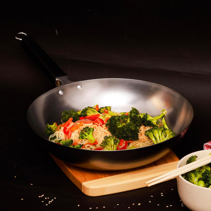 JOYCE CHEN Professional Series 12-Inch Carbon Steel Stir Fry Pan with Phenolic Handle6