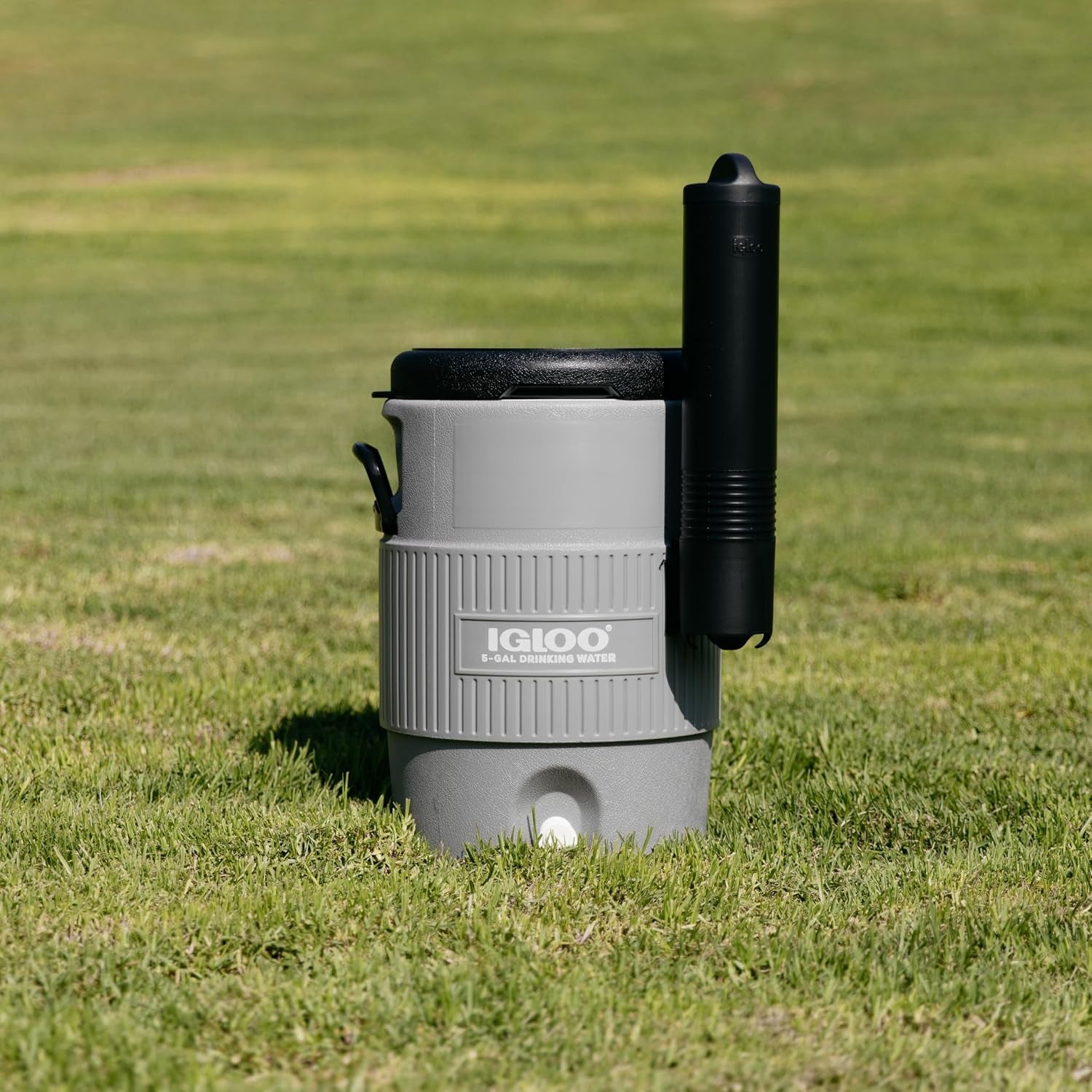 sports-cooler-insulated-beverage-dispenser-with-spout-portable-handwashing-station