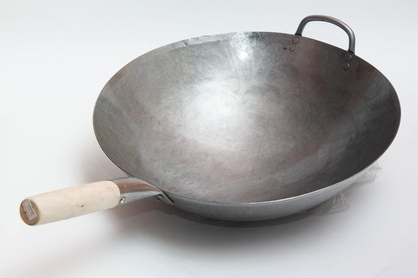 Big 16 Inch Heavy Hand Hammered Carbon Steel Pow Wok with Wooden and Steel Helper Handle (Round Bottom) / 731W1384