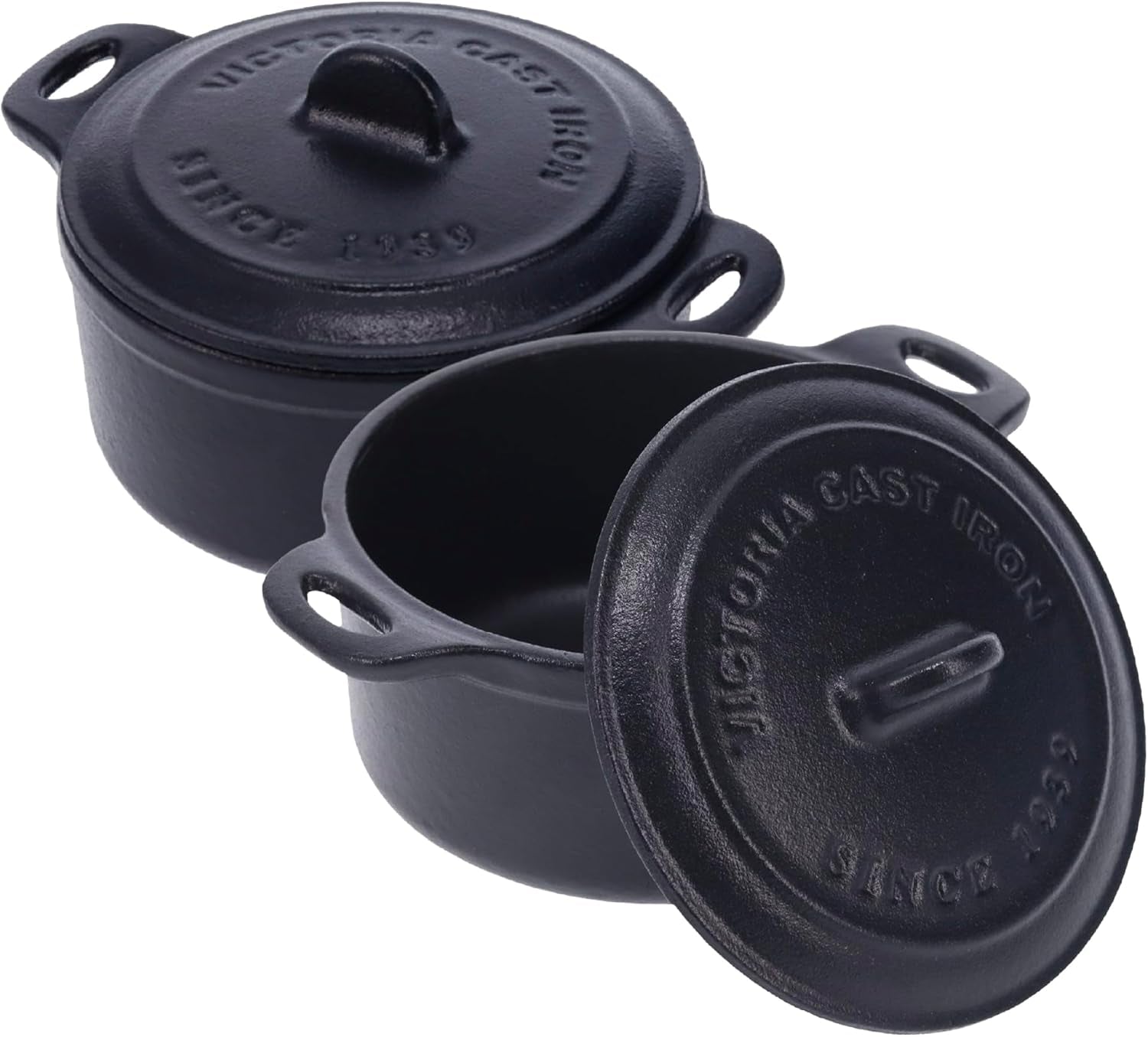 pack-of-2-cast-iron-mini-cocottes-preseasoned-mini-dutch-oven-set-for-baking-serving-and-individual-portions-made-in-colombia