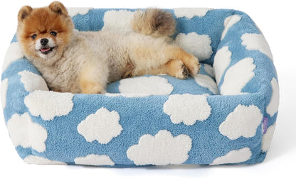 LE SURE Cute Dog Bed for Small Dogs Jacquard Washable Puppy Beds,25X21X7In | Rectangle Pet Bed,Comfy Orthopedic Pet Sofa for Home Decor,Anti Slip Bottom,Up to 15Lbs,Cozy Clouds Blue1