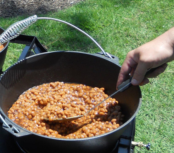 Pre-Seasoned Outdoor Cast Iron Dutch Oven with Feet, 4-Quart3