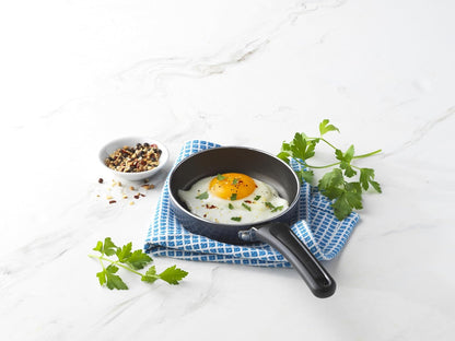 Mini Frypan, Non-Stick Black4