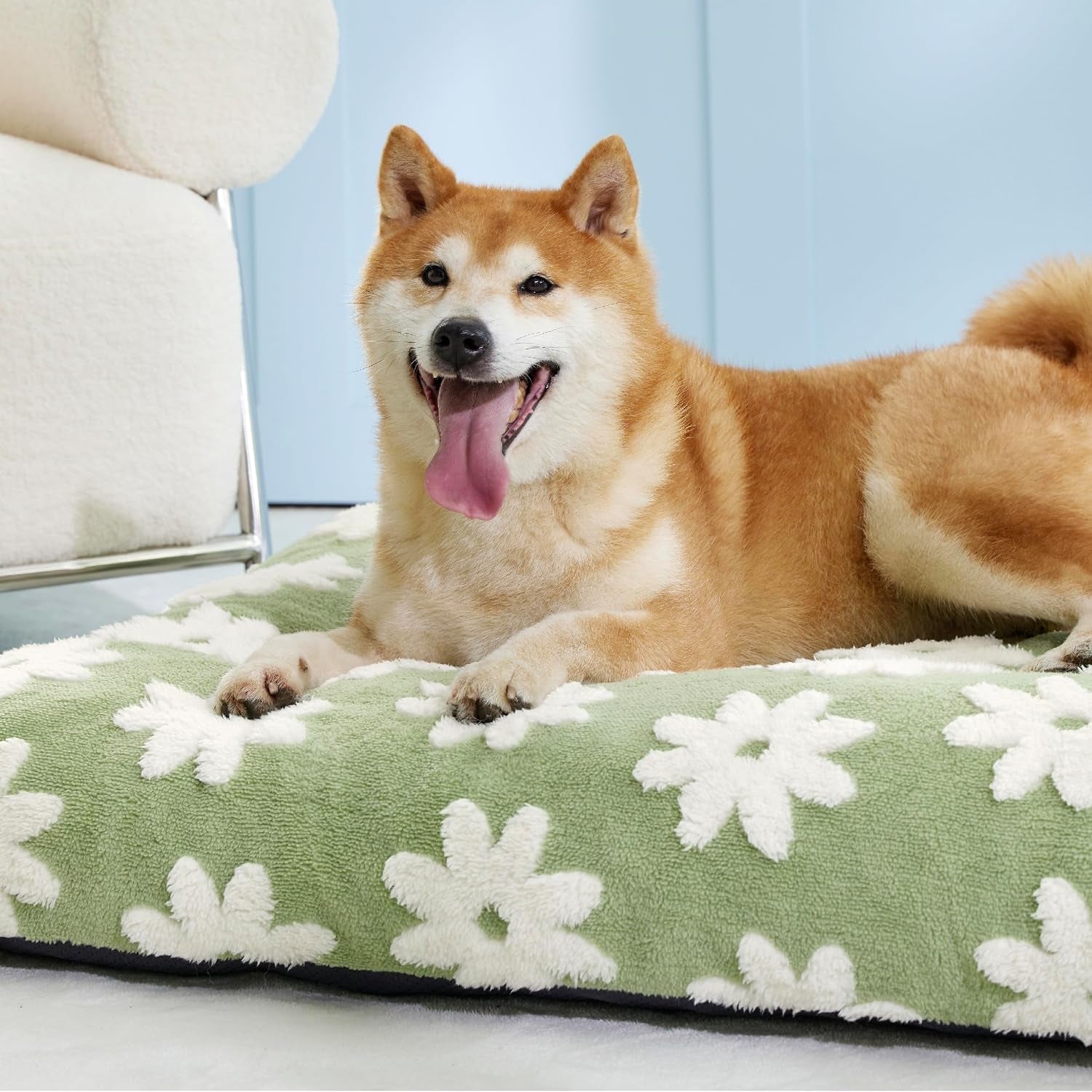 le-sure-cute-aesthetic-dog-bed-for-crate-jacquard-thick-pet-pillow-35x22-shredded-chopped-foam-modern-plush-crate-cushion-gift-for-large-dog-waterproof-washable-cover-nonslip-bottom-green