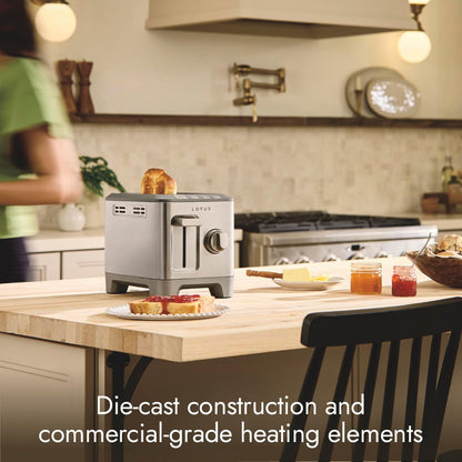 Toaster, 2-Slice Toaster with Bagel Function and 7-Setting Shade Selector, the Two Slice, 900 Watts, Stainless Steel, Professional Series, LTSTR5022