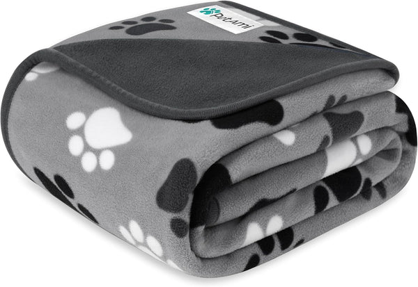 Petami Waterproof Dog Blanket for Couch, Pee Proof Reversible Cat Blanket for Sofa Bed Furniture Protector, Soft Fleece Washable Pet Throw for Dogs Cats Puppies Kittens, 40X60 Black Gray10