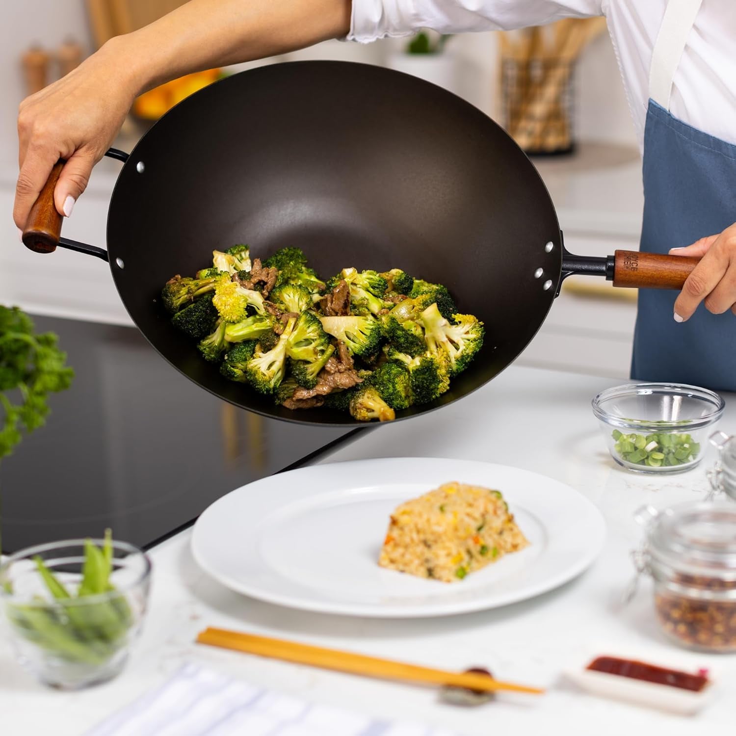 joyce-chen-classic-series-14-inch-preseasoned-carbon-steel-wok