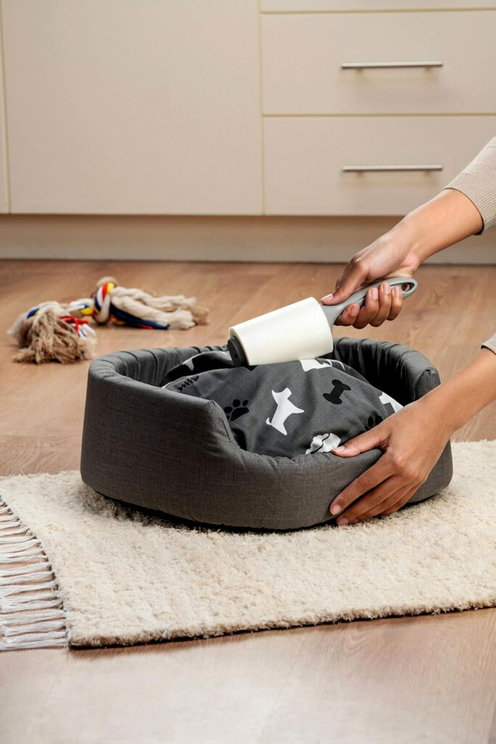 scotch-brite-pet-extra-sticky-lint-rollers-4-rollers-48-sheets-per-roller-192-sheets-total
