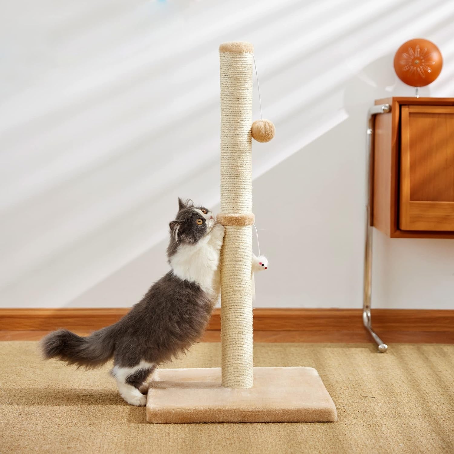 meowhomm-32-tall-cat-scratching-posts-for-indoor-cats-adults-with-2-hanging-ball-large-cat-scratch-post-cat-scratcher-includes-sisal-ropeyellow