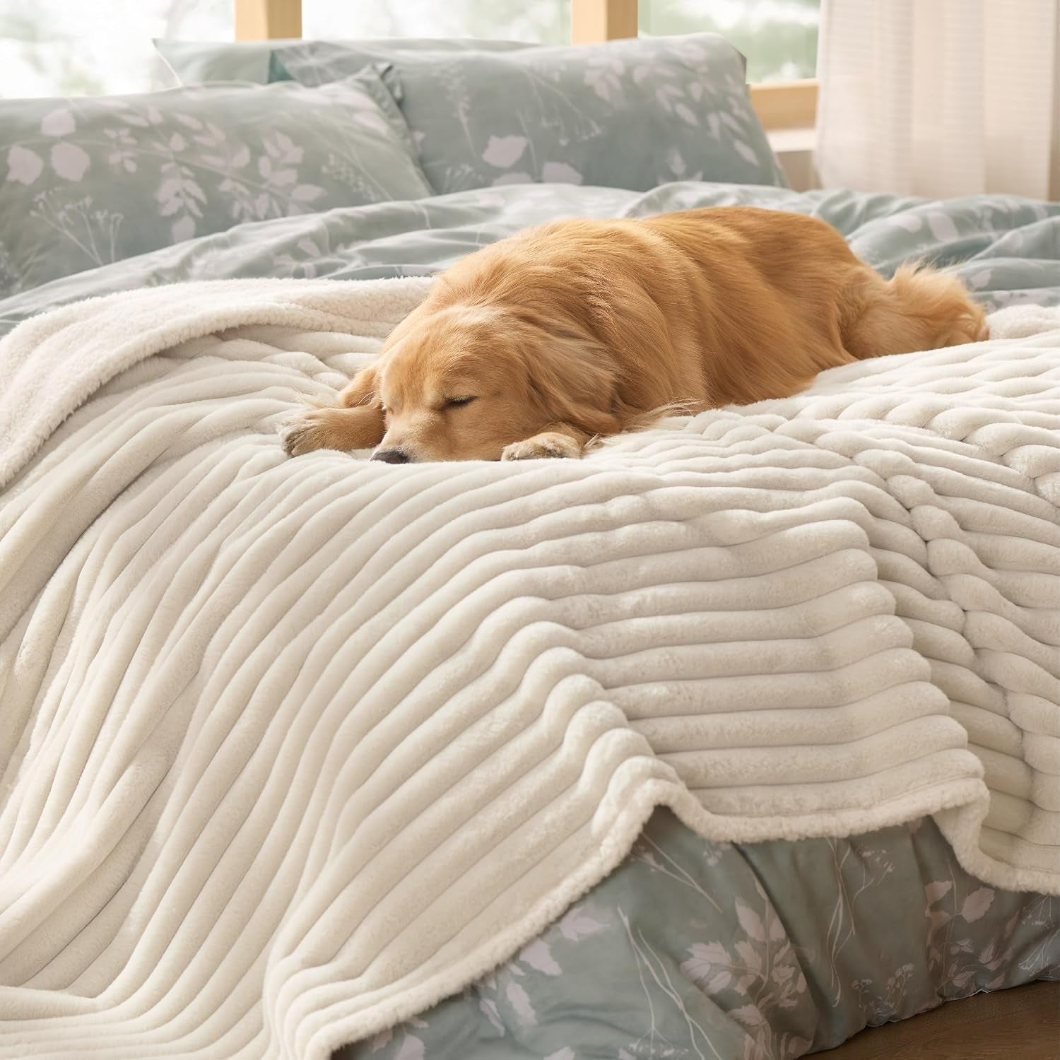 bedsure-comfyfleece™-waterproof-dog-blankets-for-large-dogs-50x60-cream-soft-plush-couch-cover-washable-corduroy-fleece-for-furniture-protector-cozy-calming-reversible-pet-blanket-for-senior-dogs