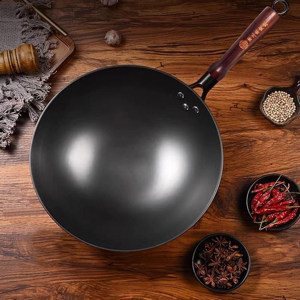 cast-iron-wok-pan-12-6-inch-with-wooden-handle-chinese-round-bottom-cooking-wok-small-size-coating-free