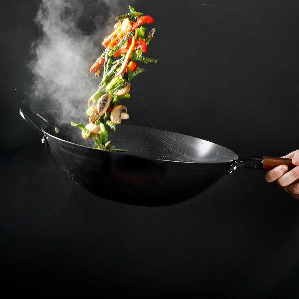 Carbon Steel Wok 14 Inch Flat Bottom Stir Fry Pan Durable Heavy Duty Cookware for High Heat Cooking Stir Fry Sautéing Frying Compatible with Gas Electric and Induction Stovetops6