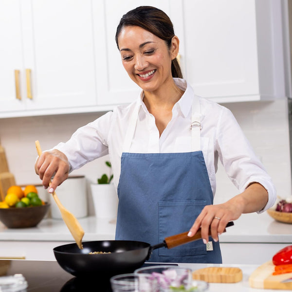 Joyce Chen Classic Series 9.5-Inch Ceramic Nonstick Carbon Steel Stir Fry Pan5