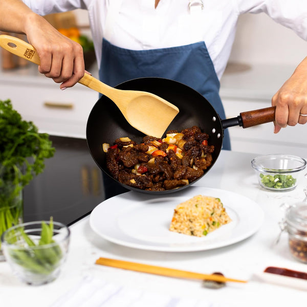 Joyce Chen Classic Series 9.5-Inch Preseasoned Carbon Steel Stir Fry Pan6
