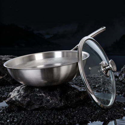 Titanium Hammered Wok with Lid, Pure, No Coating Non-Stick Titanium Pans for Cooking, Flat Bottom Wok, Ultra-Durable, Scratch-Resistant, Compatible with All Cooktops,12.6In7