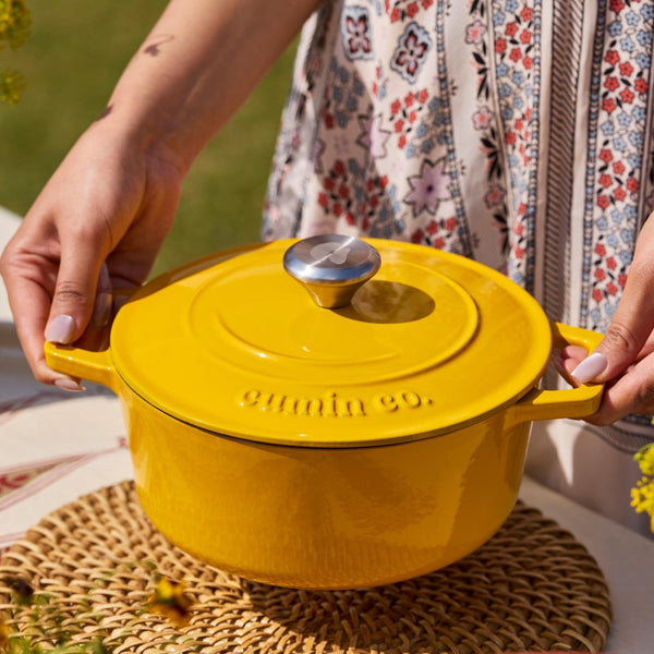 Enameled Cast Iron Dutch Oven/Biryani Pot with Lid, 5 QT Heavy Duty Casserole Pot – Non Toxic PFAS Free Cookware – Oven Safe Bread & Soup Pot – Induction Compatible Enamel Cast Iron (Mustard, 26 CM)8