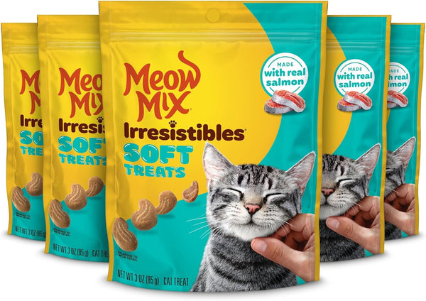 Meow Mix Irresistibles, Soft Cat Treats Made with Real Salmon, 5 Pouches | 3-Oz Bags, Treats Have a Soft, Tender Texture That’S Deliciously Moist, for Training and Everyday Treating1