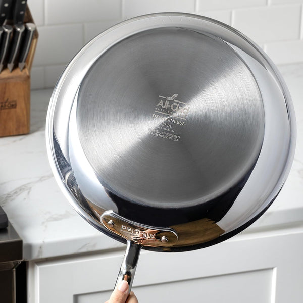 All-Clad D3 Stainless Steel 2 Qt Saucepan with Lid, Made in the USA | the Original Bonded Professional Cookware, Essential Sauce Pan, Induction Compatible, Oven Safe up to 600F8