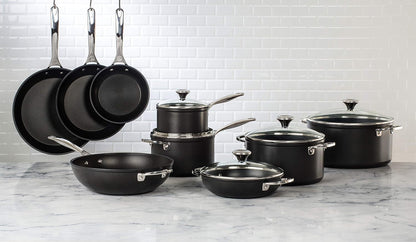 Le Creuset Toughened Non-Stick PRO Cookware Set, 3 Pc. | 10" Fry Pan, 4.25 Qt. Saute Pan with Lid5