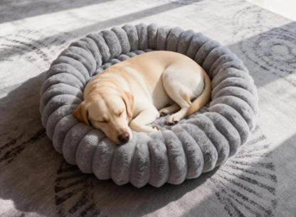 Donut Dog and Cat Bed, Luxurious Comfortable Faux Rabbit Fur Pet Beds, round Anti-Anxiety Calming Puppy Kitten Bed with Anti-Slip Bottom for Small Medium Dogs & Cats(20", White)12