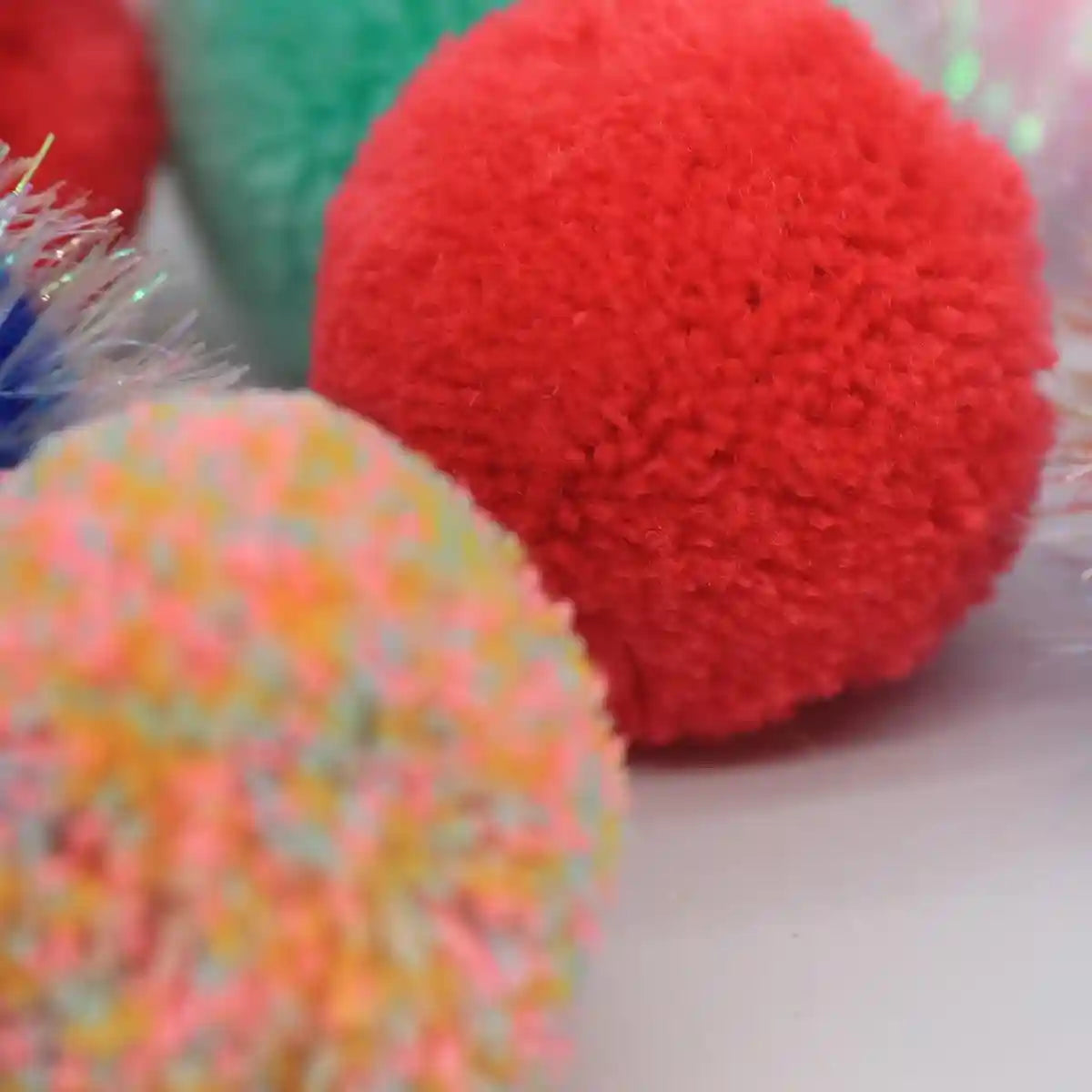 14-pack-cat-toys-balls-no-bells-quiet-interactive-toys-soft-pom-poms-sparkle-balls-for-kittens-adult-cats-safe-for-batting-chasing-7-sparkle-fuzzy-balls-7-yarn-balls