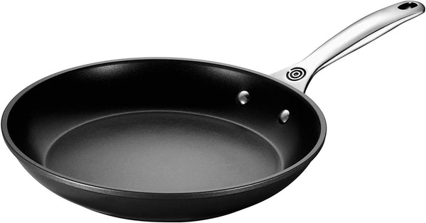 Le Creuset Toughened Non-Stick PRO Cookware Set, 3 Pc. | 10" Fry Pan, 4.25 Qt. Saute Pan with Lid3