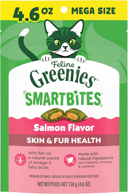 Greenies Feline Smartbites Skin & Fur Health Cat Treats, Salmon, 4.6 Oz | Fish Oil & Flaxseed, Omega-3S, No Artificial Flavors or Preservatives, under 2 Calories per Treat, Crunchy & Soft1