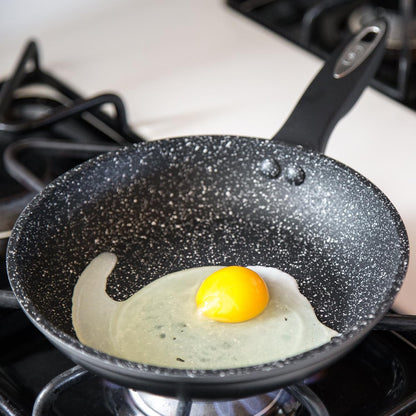 Cookware 9.5" Nonstick Fry Pan - Oven, Dishwasher, Induction and Metal Utensil Safe Cooking - Heavy Duty Forged Aluminum with Sturdy Riveted Handle9