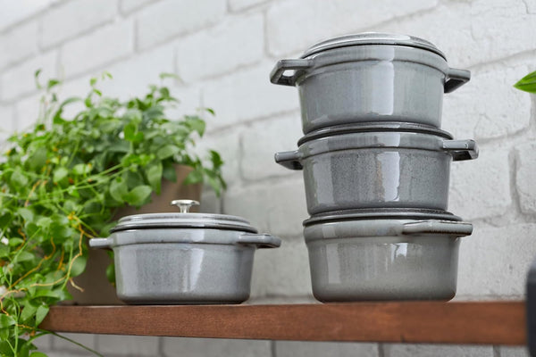 Staub Mini round Dutch Oven 0.75-Quart Graphite Grey by Staub (Stove)4