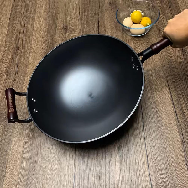 13 Inch Black Cast Iron Wok Pan round Bottom with Wooden Handle, Use on Gas Stove, Campfire Open Fire Stir-Fry, Physical Non Stick3