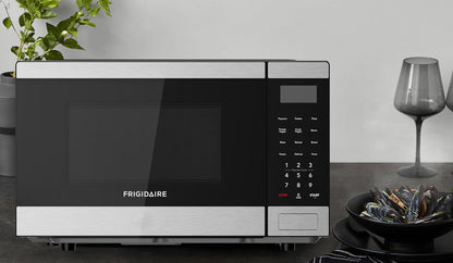 Frigidaire 0.9 CU. FT. Microwave, Digital Control Panel - Auto Cooking Settings - Child Safety Lock - Stainless Steel12