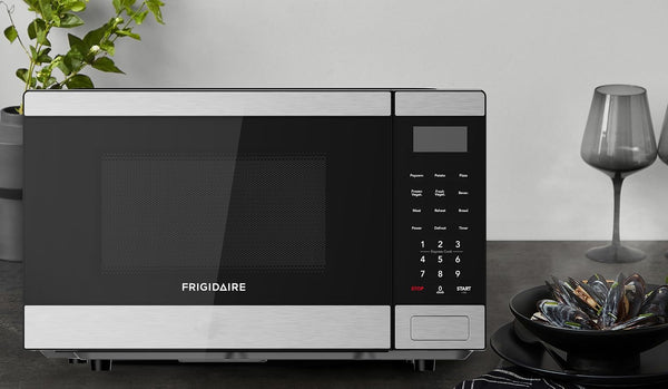 Frigidaire 0.9 CU. FT. Microwave, Digital Control Panel - Auto Cooking Settings - Child Safety Lock - Stainless Steel12
